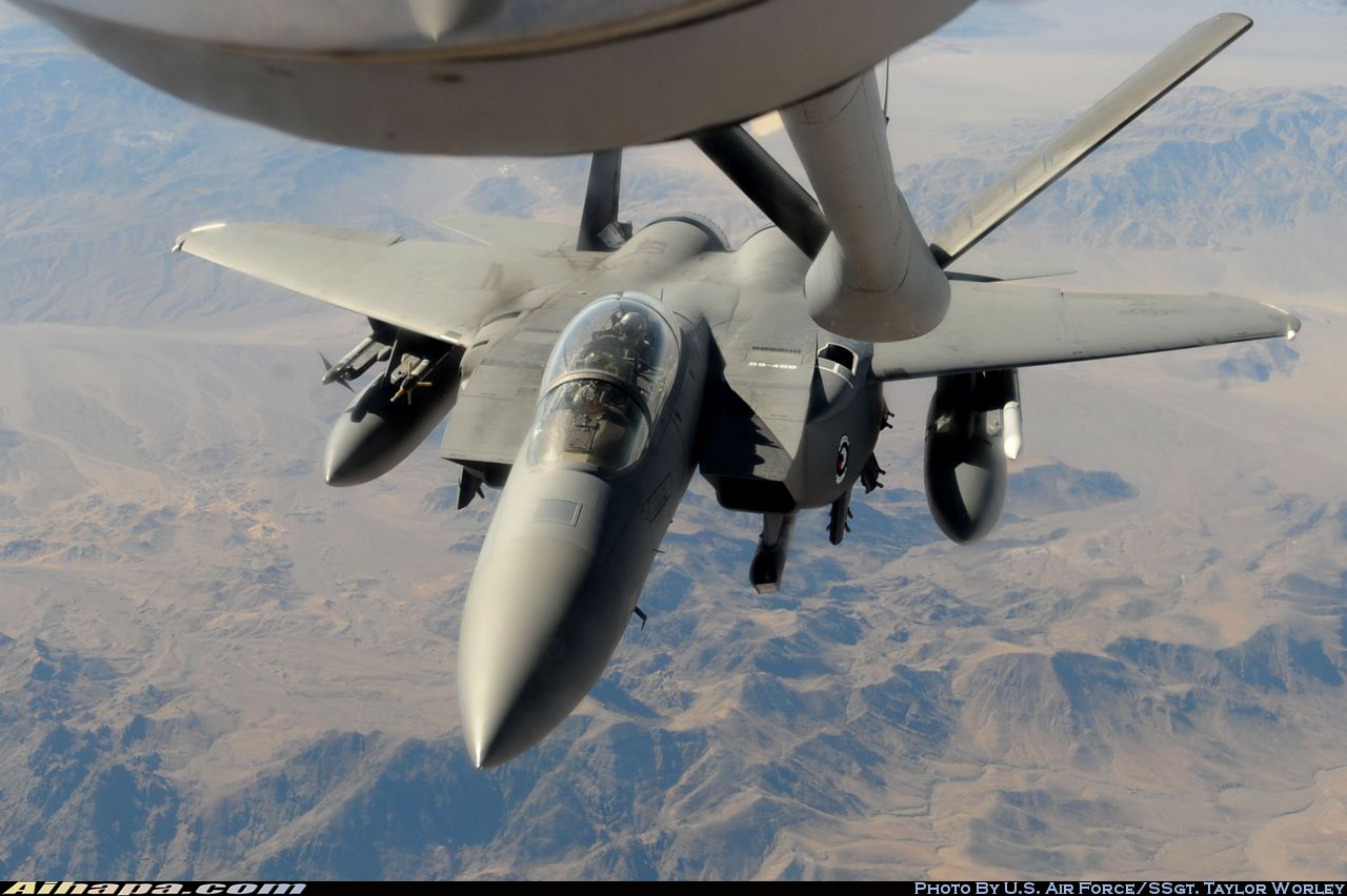 麦克唐纳-道格拉斯 F-15E&ldquo;攻击鹰&rdquo; \vert{} ID:21285