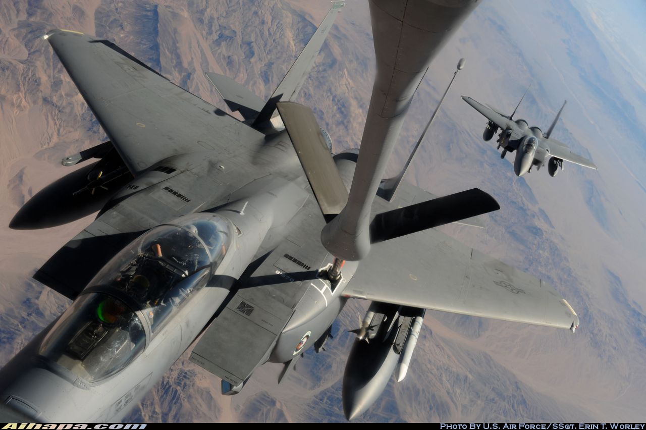 麦克唐纳-道格拉斯 F-15E&ldquo;攻击鹰&rdquo; \vert{} ID:21287