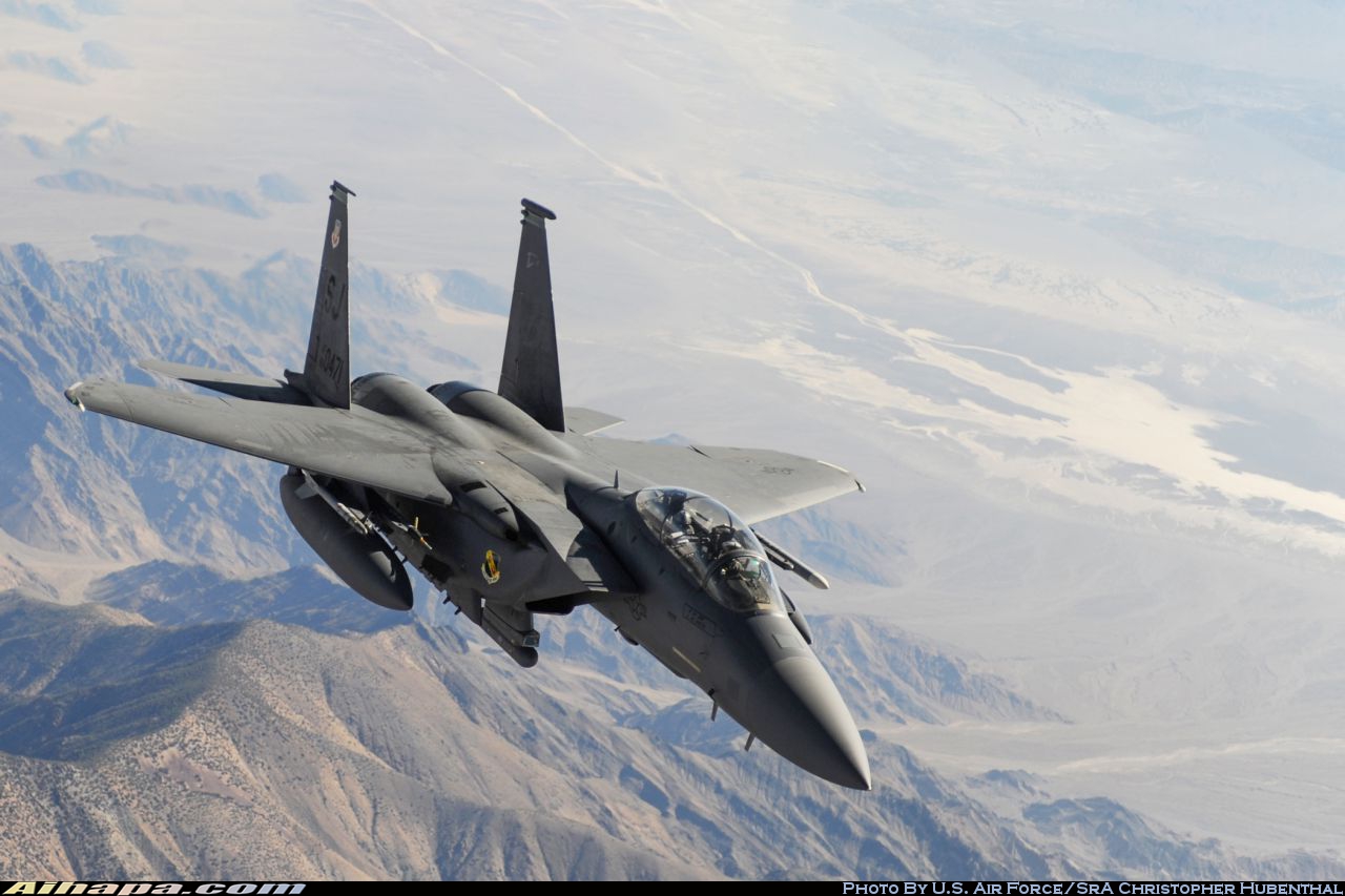 麦克唐纳-道格拉斯 F-15E&ldquo;攻击鹰&rdquo; \vert{} ID:21275