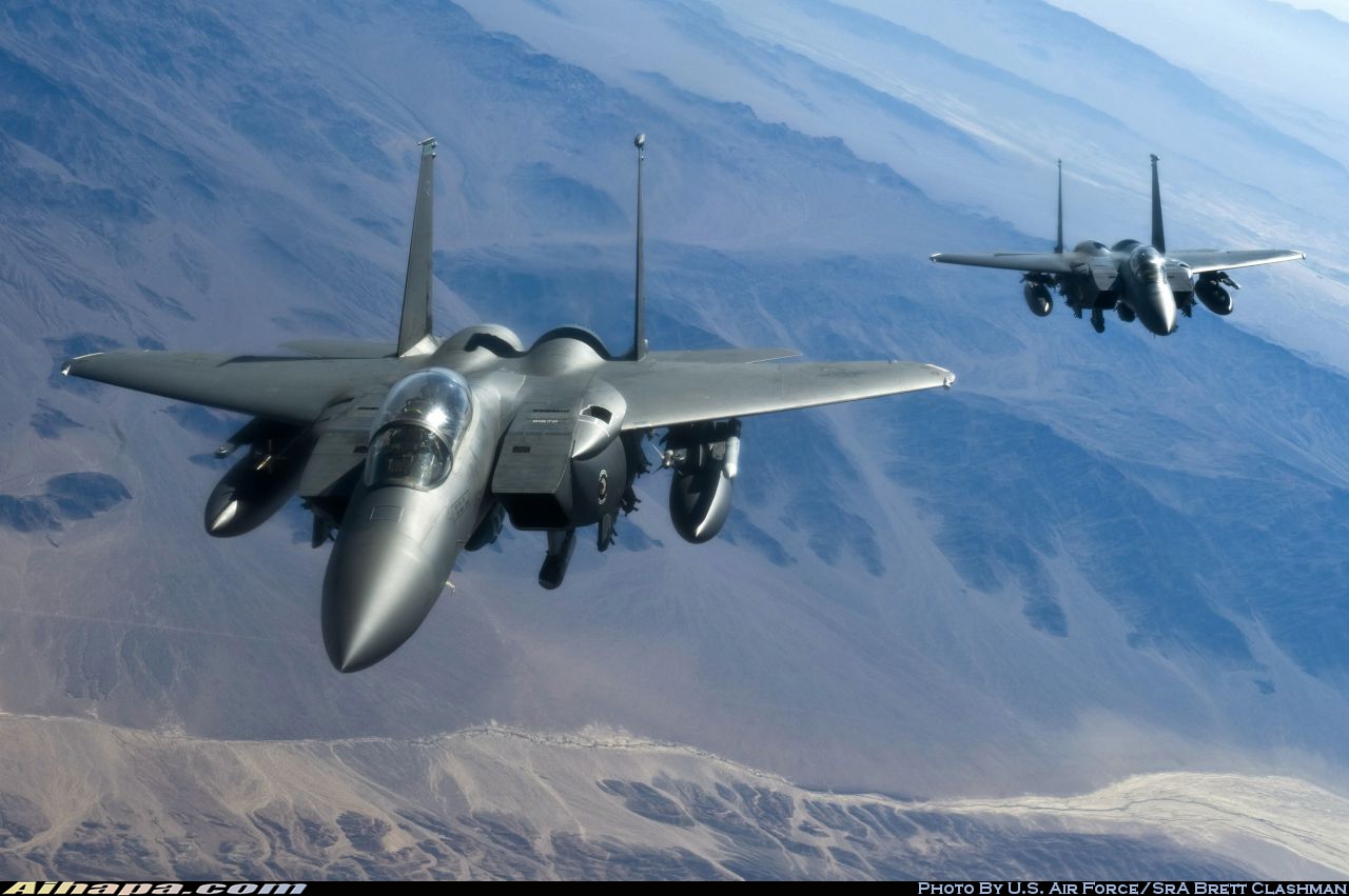 麦克唐纳-道格拉斯 F-15E&ldquo;攻击鹰&rdquo; \vert{} ID:21273