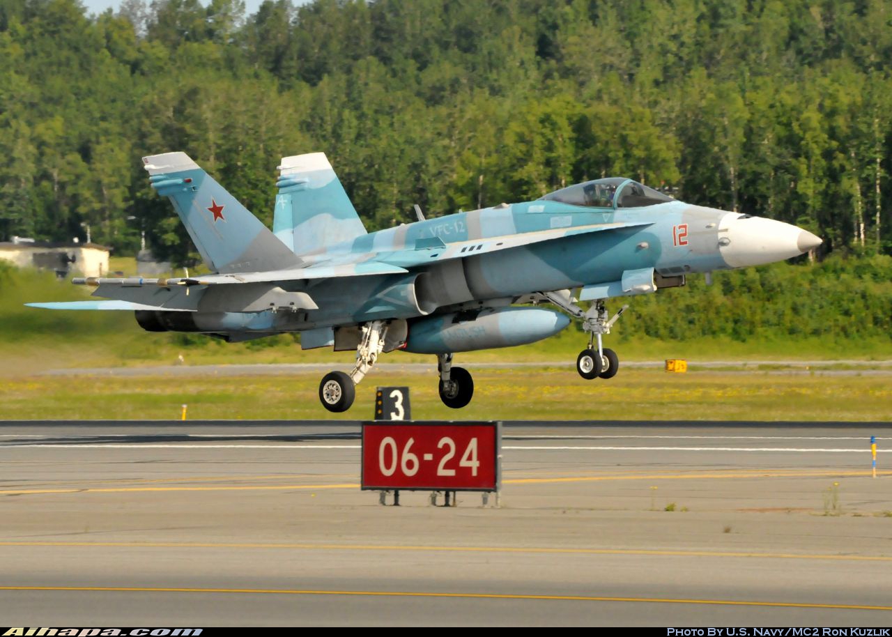 麦克唐纳-道格拉斯 F/A-18C&ldquo;大黄蜂&rdquo; \vert{} ID:27248