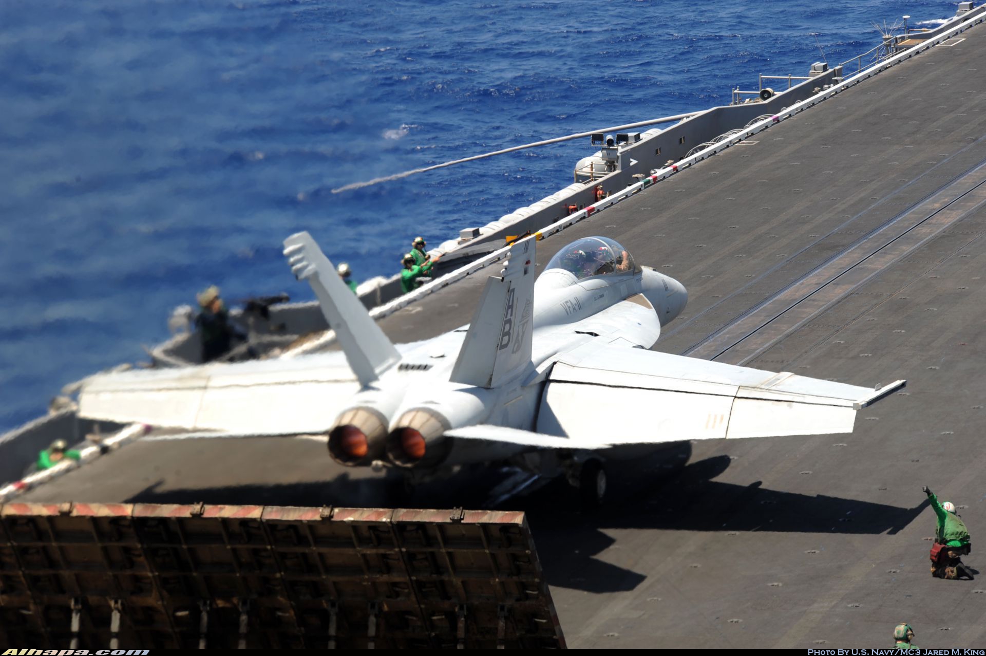 波音 F/A-18F&ldquo;超级大黄蜂&rdquo; \vert{} ID:29007