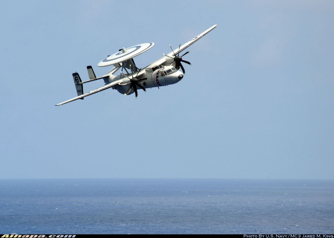 诺斯罗普-格鲁曼 E-2C&ldquo;鹰眼&rdquo;2000 \vert{} ID:29033