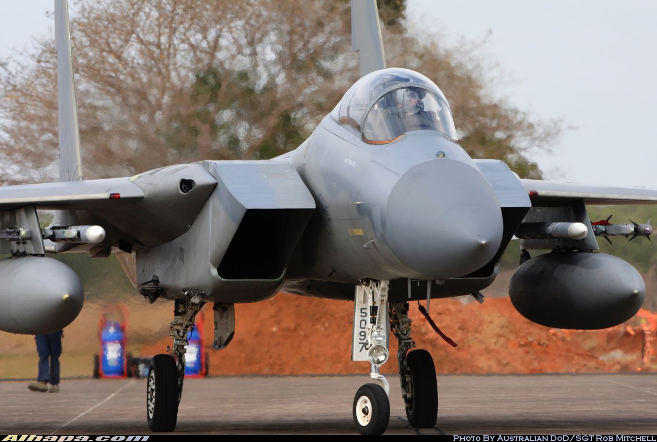 麦克唐纳-道格拉斯 F-15C&ldquo;鹰&rdquo; \vert{} ID:22137