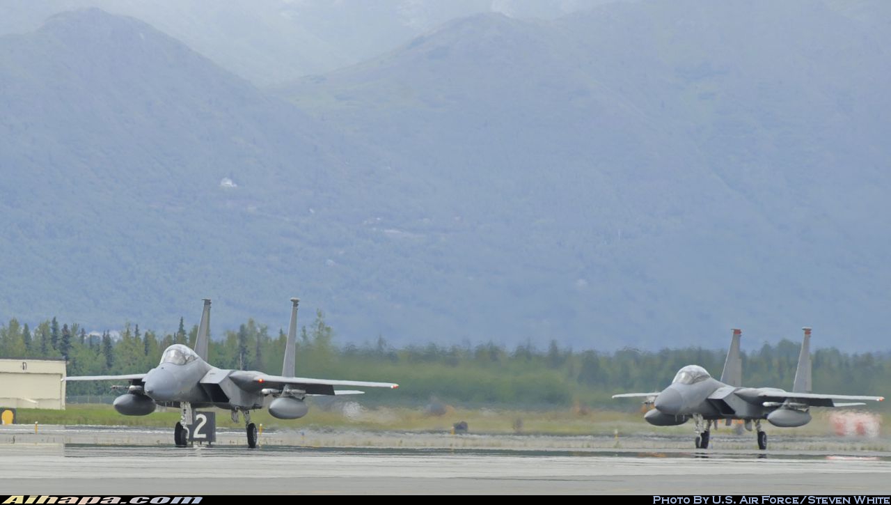 麦克唐纳-道格拉斯 F-15C&ldquo;鹰&rdquo; \vert{} ID:15640