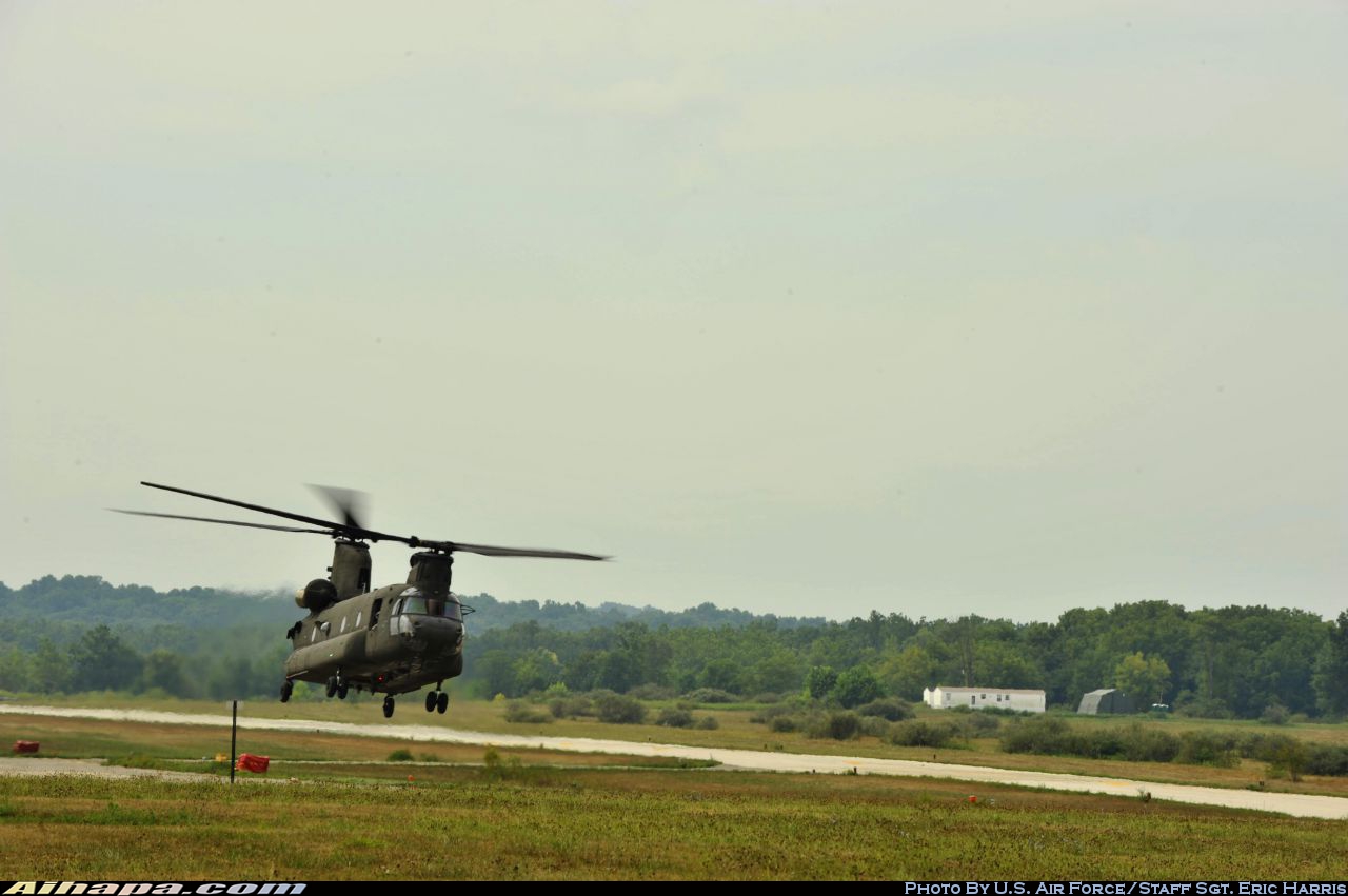 波音 CH-47D&ldquo;支奴干&rdquo; \vert{} ID:9806
