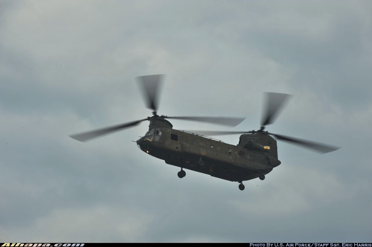 波音 CH-47D&ldquo;支奴干&rdquo; \vert{} ID:9808