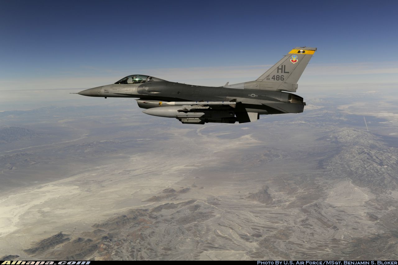 通用动力 F-16CM&ldquo;战隼&rdquo; \vert{} ID:15652