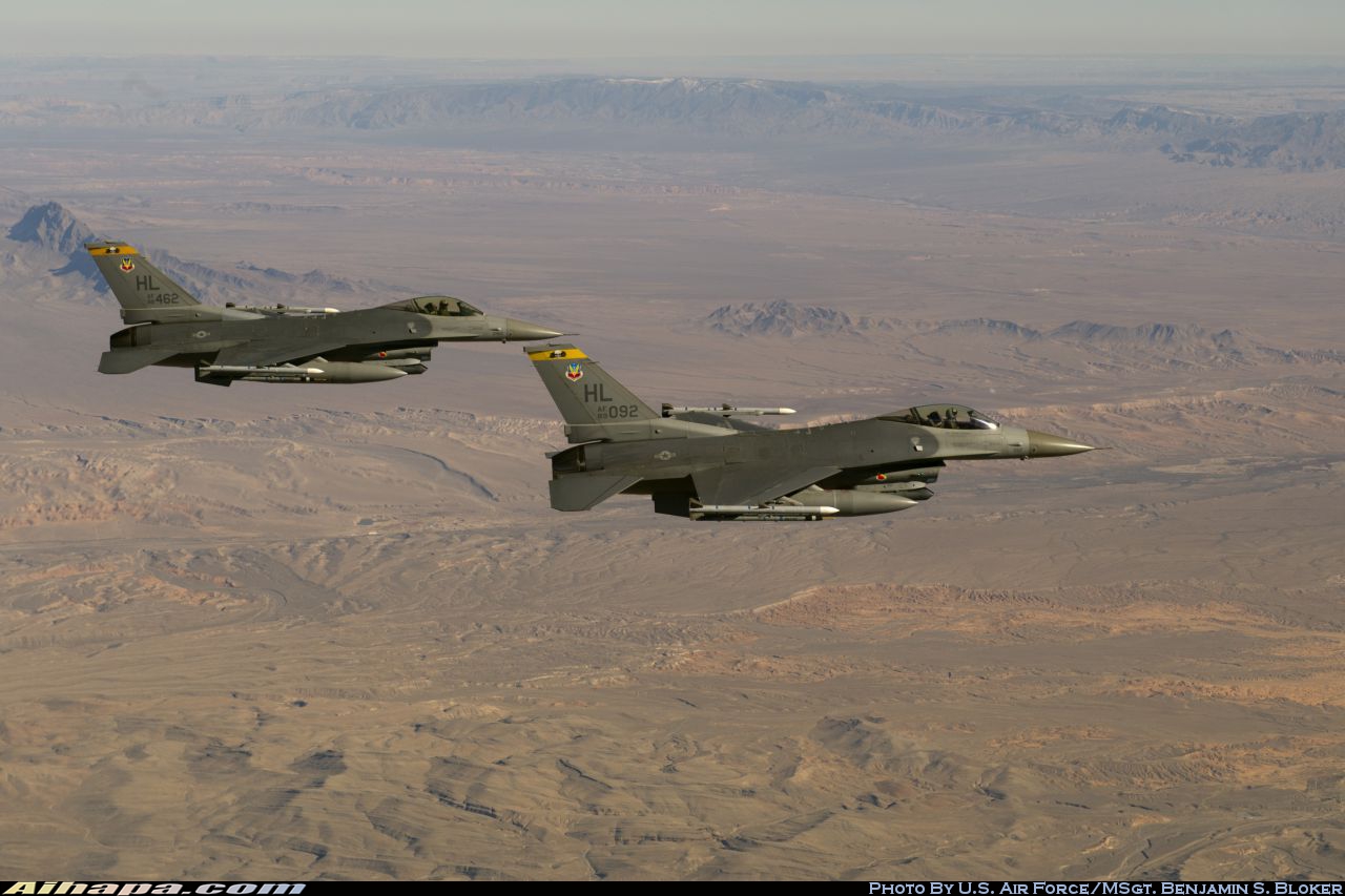 通用动力 F-16CM&ldquo;战隼&rdquo; \vert{} ID:15670