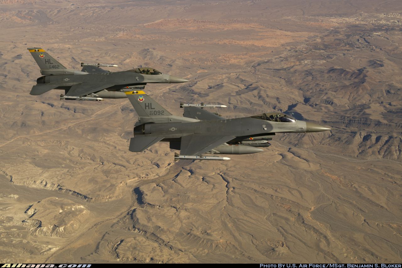 通用动力 F-16CM&ldquo;战隼&rdquo; \vert{} ID:15672