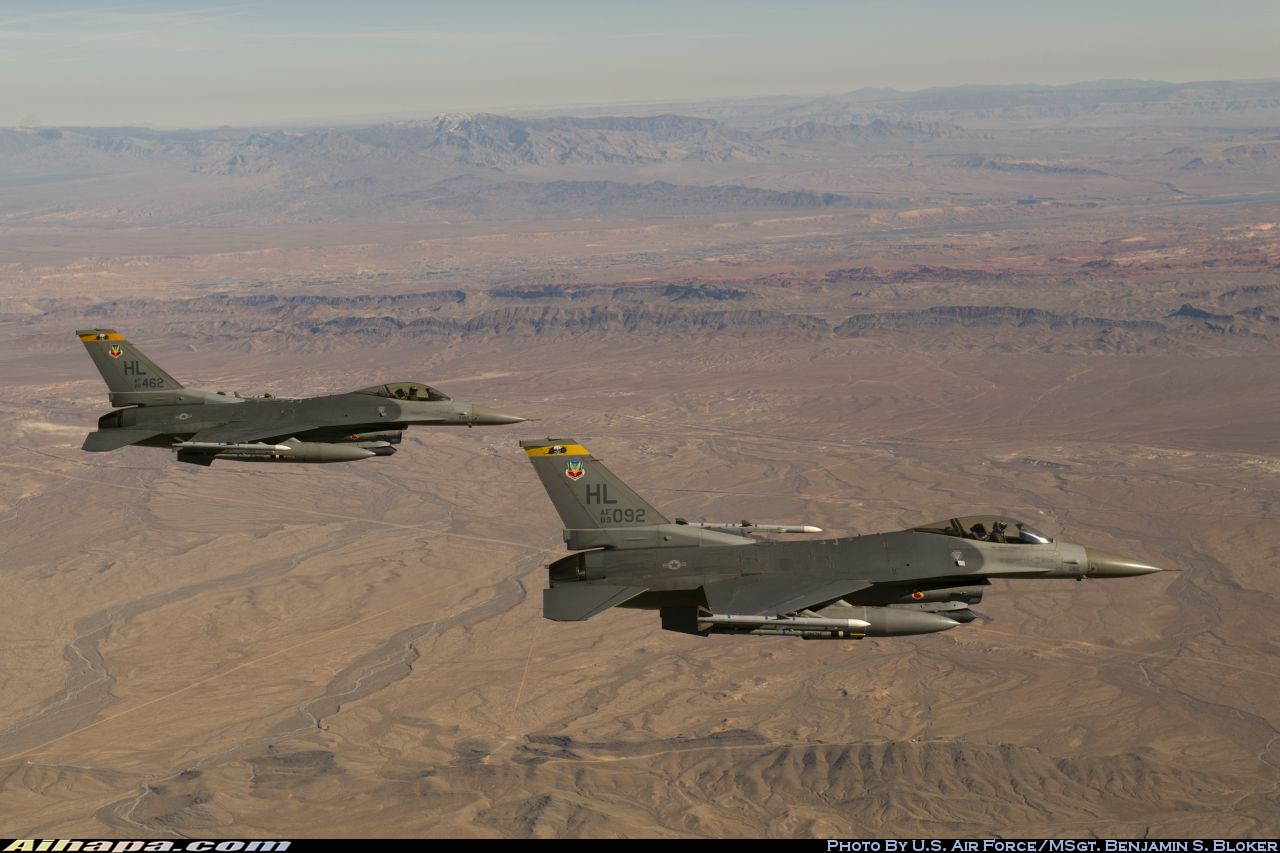 通用动力 F-16CM&ldquo;战隼&rdquo; \vert{} ID:15676