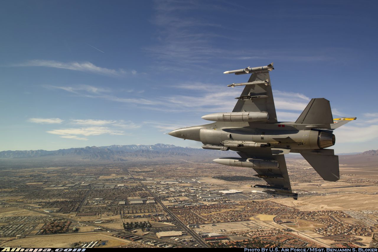 通用动力 F-16CM&ldquo;战隼&rdquo; \vert{} ID:15658