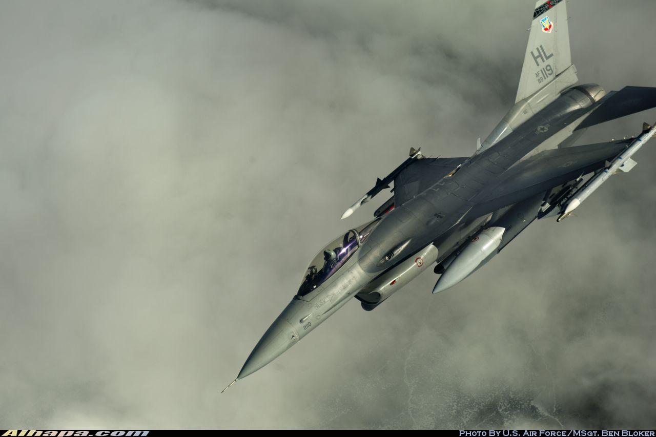 通用动力 F-16CM&ldquo;战隼&rdquo; \vert{} ID:17656