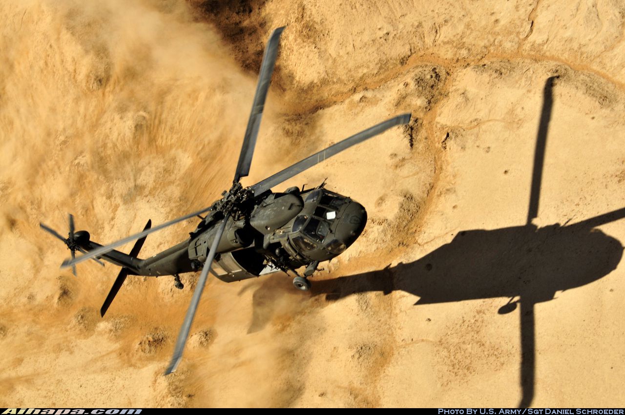 西科斯基 UH-60L&ldquo;黑鹰&rdquo; \vert{} ID:8343