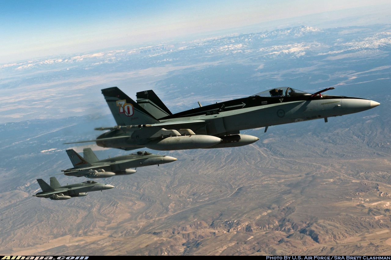 麦克唐纳-道格拉斯 F/A-18A&ldquo;大黄蜂&rdquo; \vert{} ID:17690