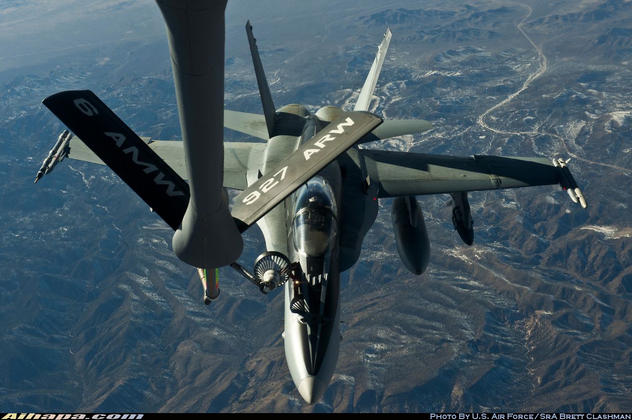 麦克唐纳-道格拉斯 F/A-18A&ldquo;大黄蜂&rdquo; \vert{} ID:17692