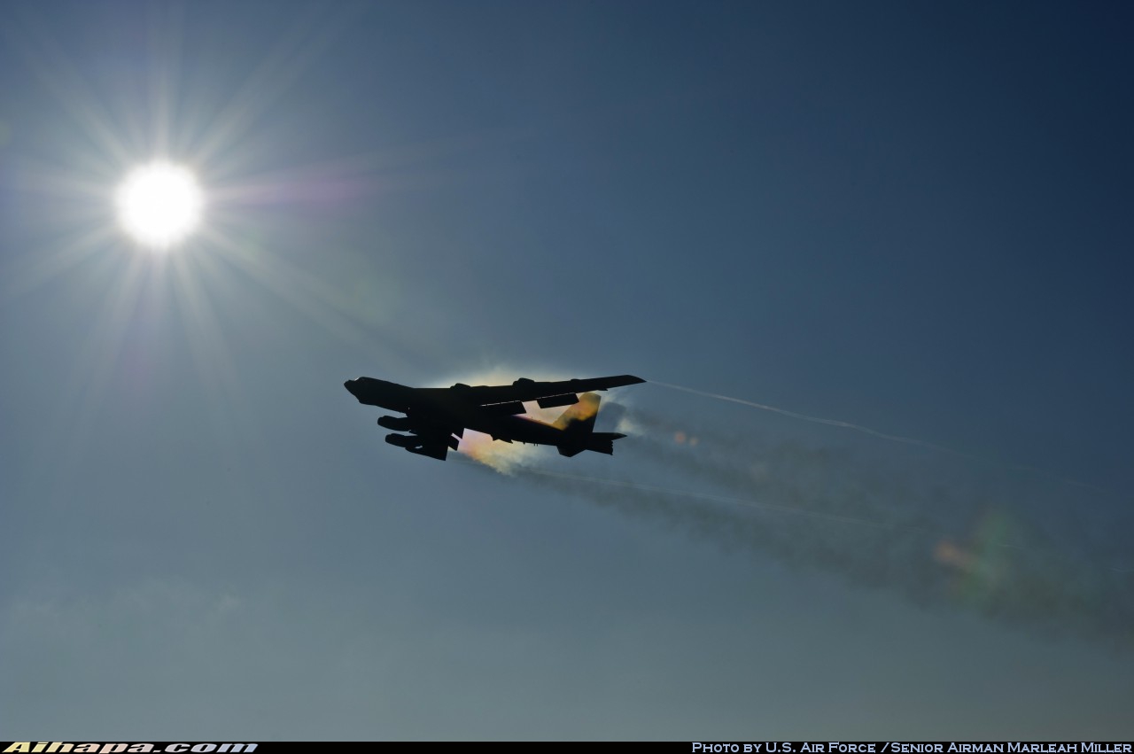 波音 B-52H&ldquo;同温层堡垒&rdquo; \vert{} ID:3380