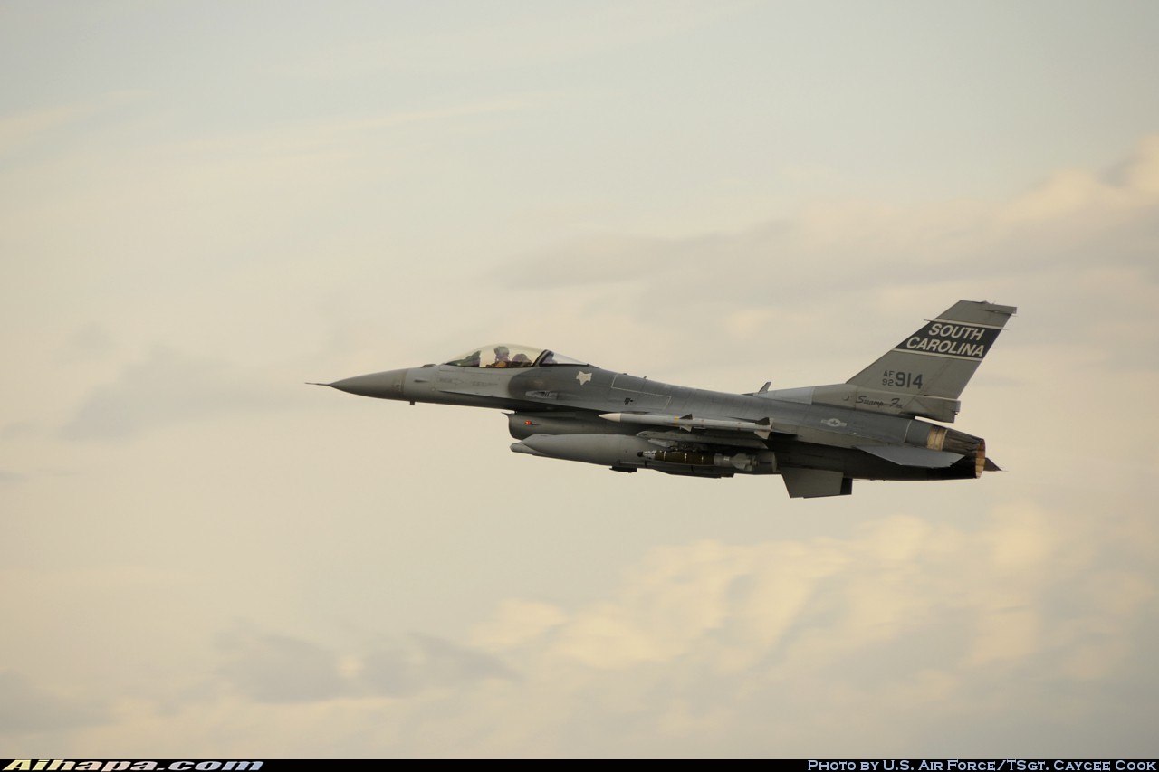 通用动力 F-16C&ldquo;战隼&rdquo; \vert{} ID:3635