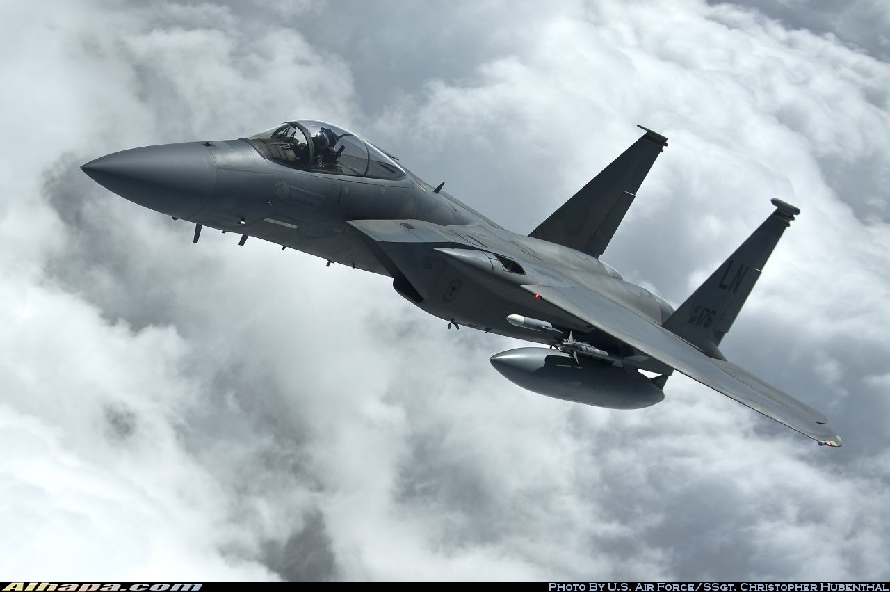麦克唐纳-道格拉斯 F-15C&ldquo;鹰&rdquo; \vert{} ID:15680