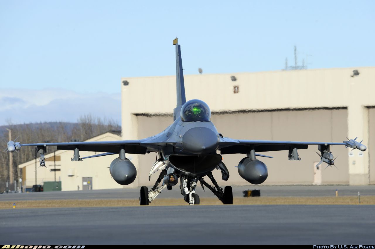 通用动力 F-16CG&ldquo;夜隼&rdquo; \vert{} ID:18488
