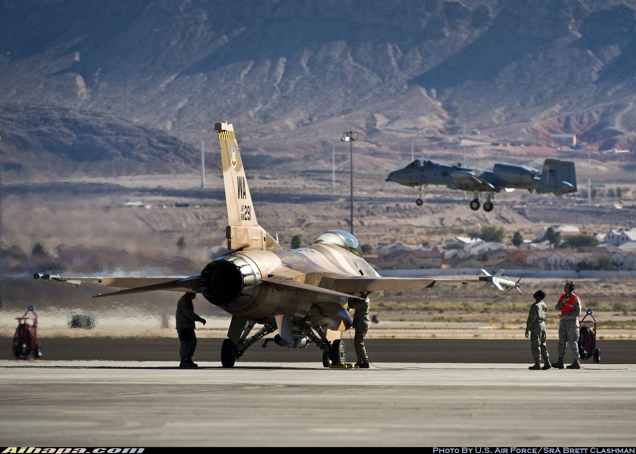 通用动力 F-16C&ldquo;战隼&rdquo; \vert{} ID:15832