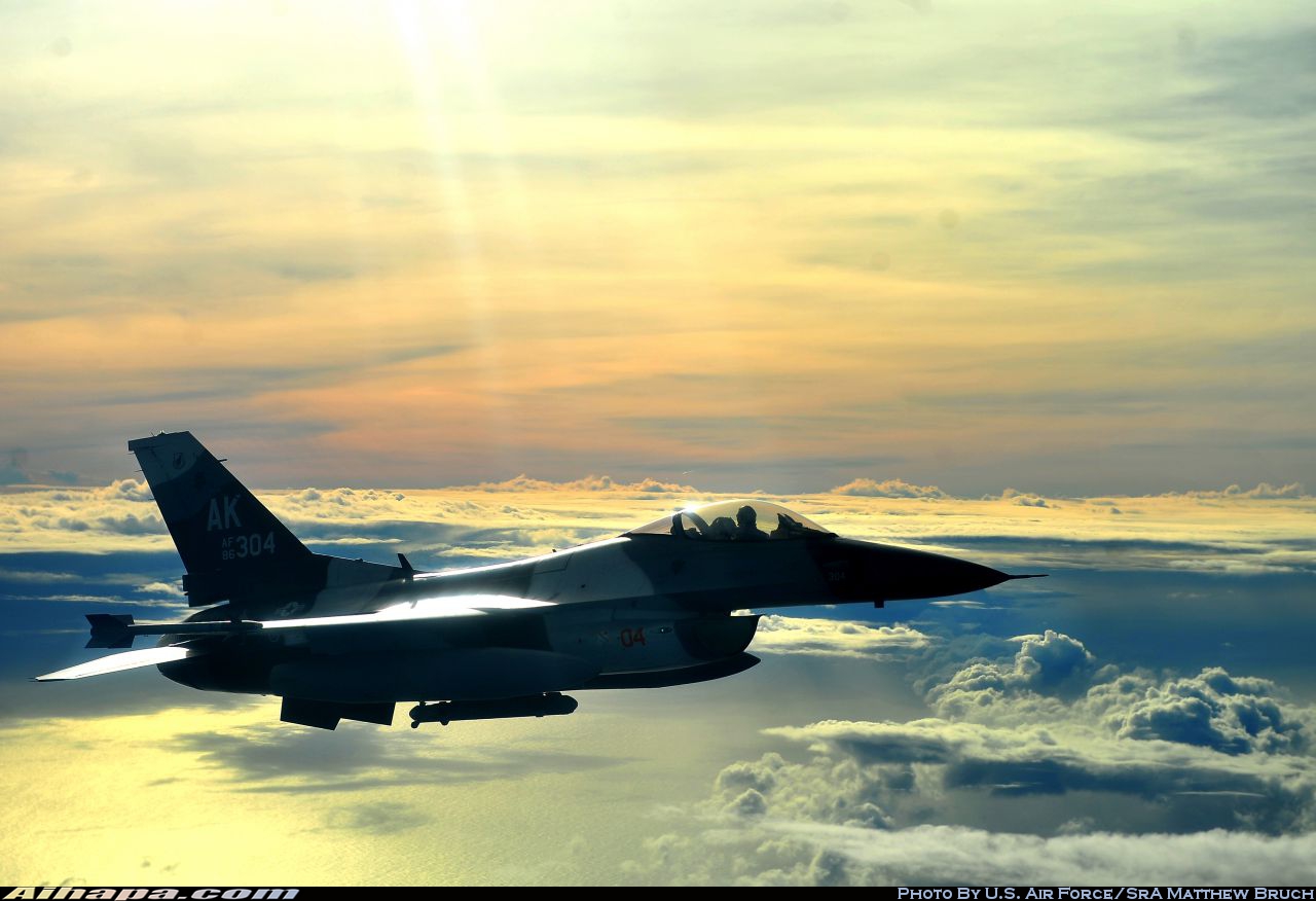 通用动力 F-16C&ldquo;战隼&rdquo; \vert{} ID:20597