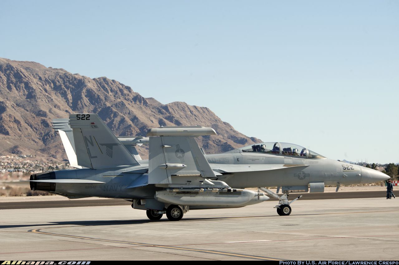 波音 EA-18G&ldquo;咆哮者&rdquo; \vert{} ID:15686