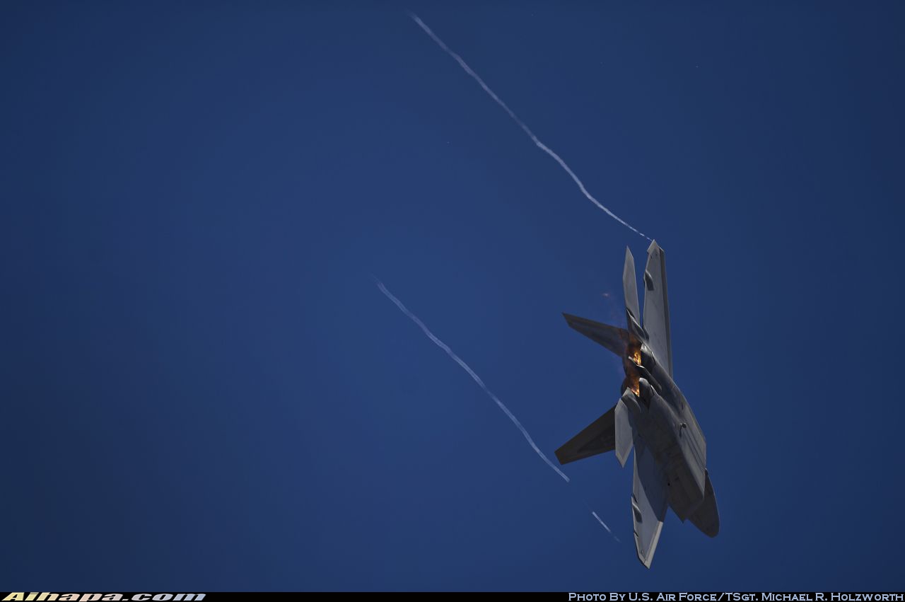洛克希德-马丁 F-22A&ldquo;猛禽&rdquo; \vert{} ID:14562