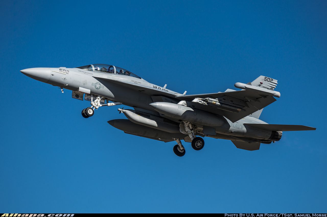 波音 EA-18G&ldquo;咆哮者&rdquo; \vert{} ID:28446
