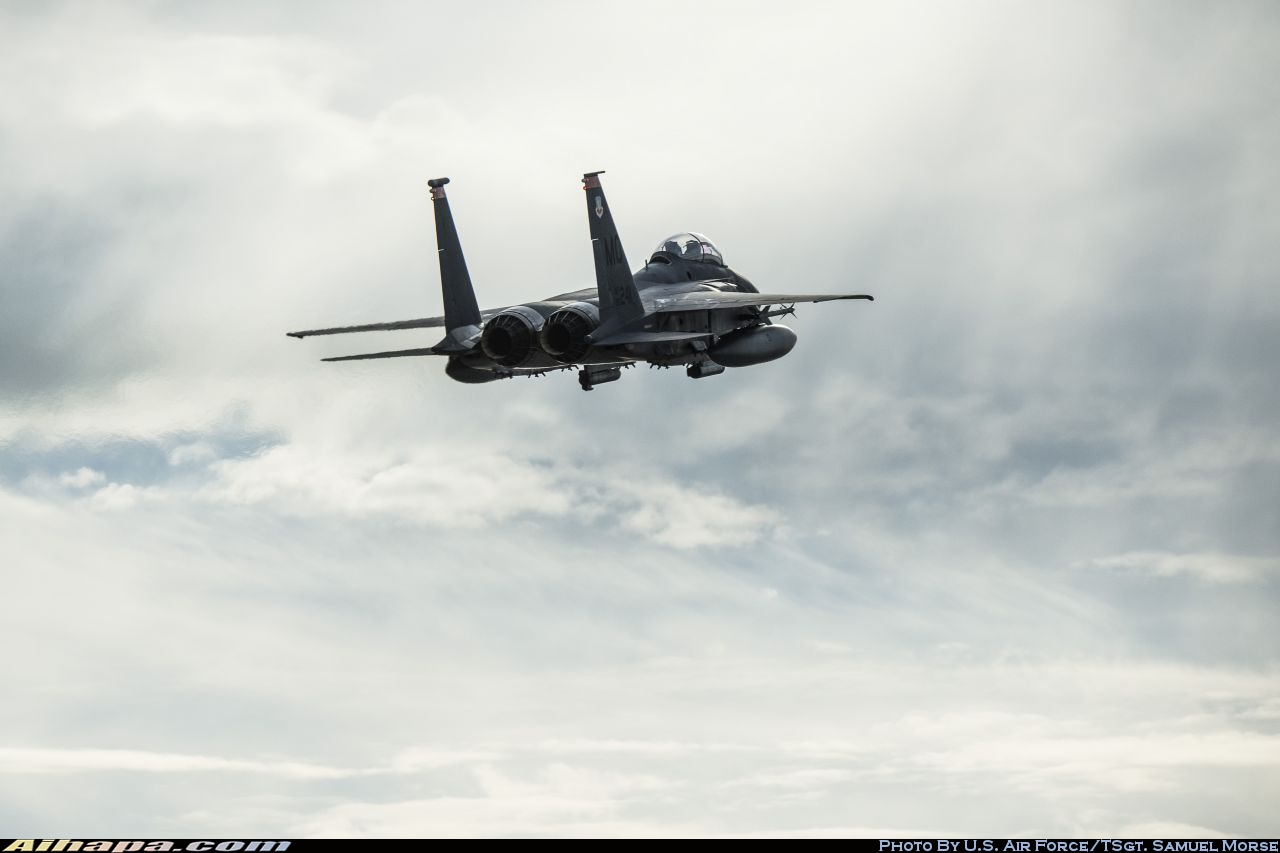 麦克唐纳-道格拉斯 F-15E&ldquo;攻击鹰&rdquo; \vert{} ID:28480