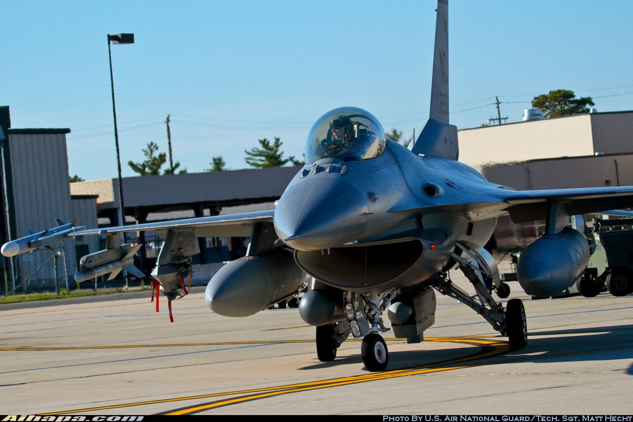 通用动力 F-16C&ldquo;战隼&rdquo; \vert{} ID:10356