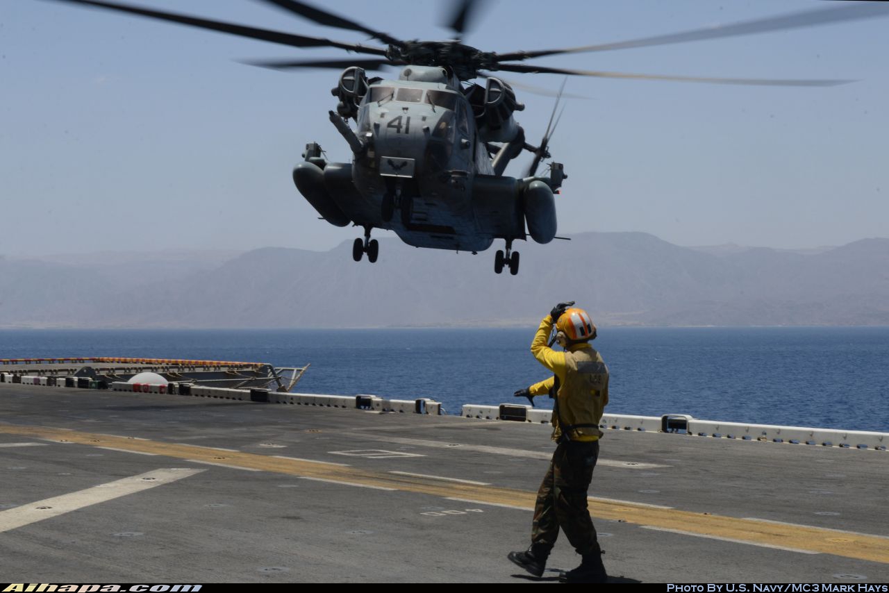 西科斯基 CH-53E&ldquo;超级种马&rdquo; \vert{} ID:8198
