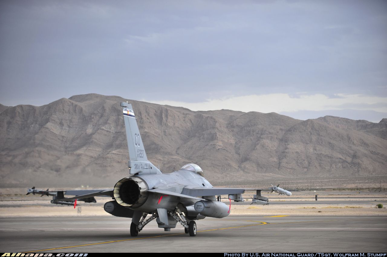 通用动力 F-16C&ldquo;战隼&rdquo; \vert{} ID:15750