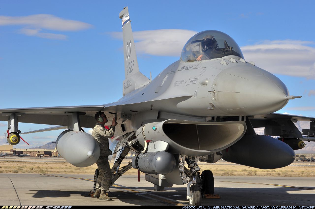 通用动力 F-16C&ldquo;战隼&rdquo; \vert{} ID:15748