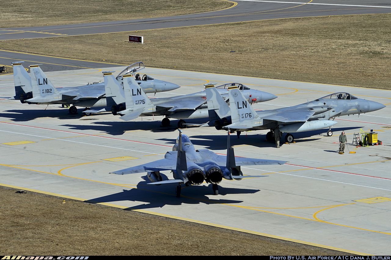 麦克唐纳-道格拉斯 F-15C&ldquo;鹰&rdquo; \vert{} ID:25063
