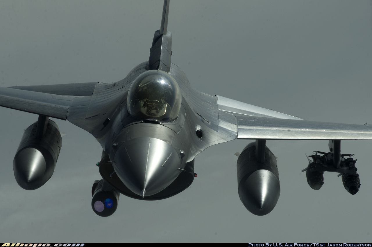 通用动力 F-16C&ldquo;战隼&rdquo; \vert{} ID:11677