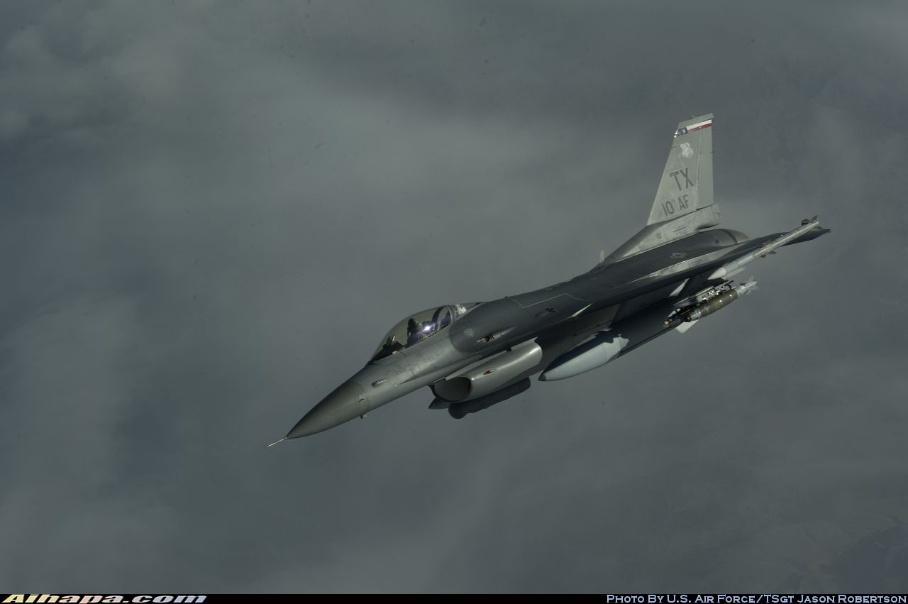 通用动力 F-16C&ldquo;战隼&rdquo; \vert{} ID:11671