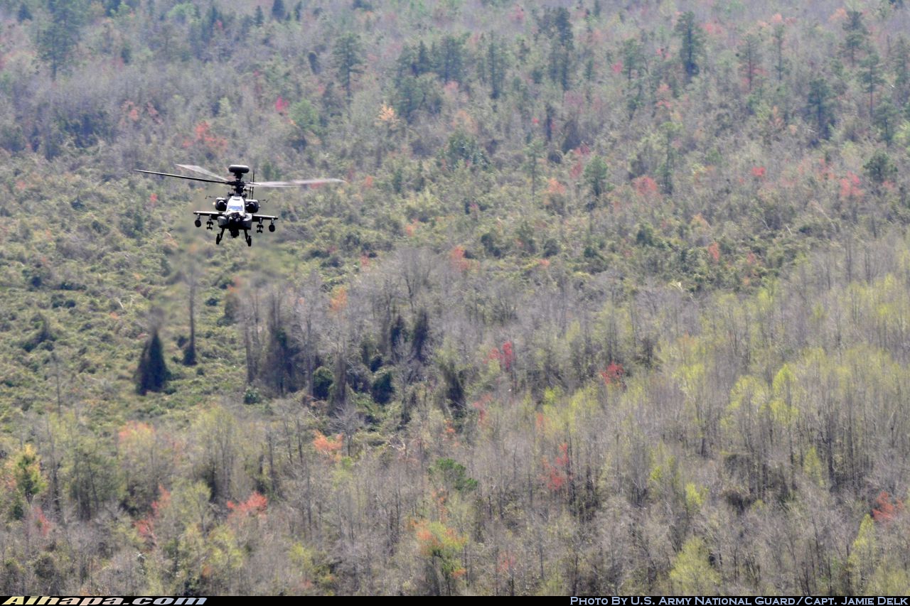 波音 AH-64D&ldquo;长弓阿帕奇&rdquo; \vert{} ID:16892