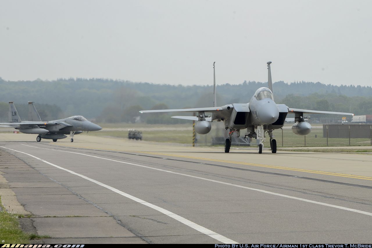 麦克唐纳-道格拉斯 F-15C&ldquo;鹰&rdquo; \vert{} ID:8557
