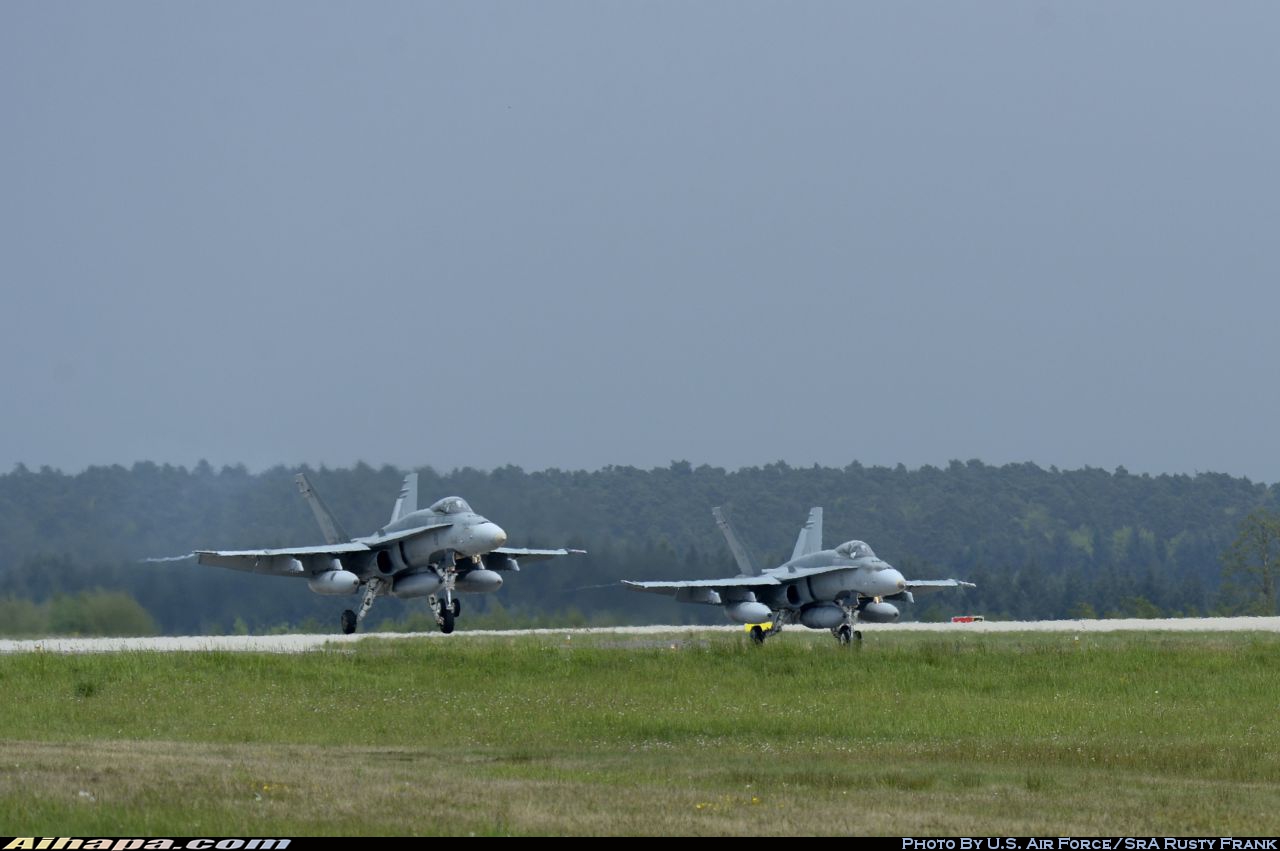 麦克唐纳-道格拉斯 CF-188A&ldquo;大黄蜂&rdquo;(CF-18A) \vert{} ID:12625