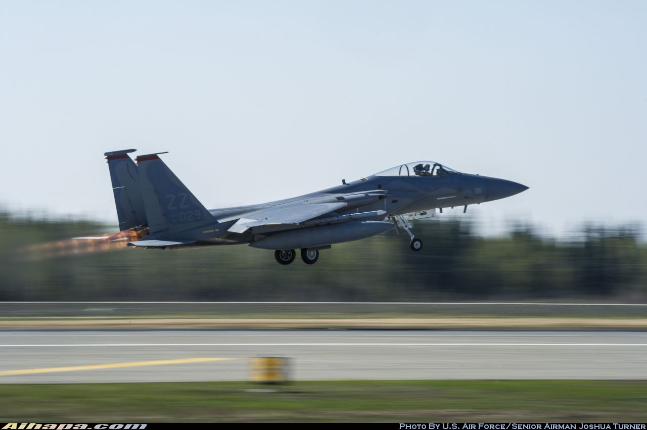 麦克唐纳-道格拉斯 F-15C&ldquo;鹰&rdquo; \vert{} ID:8184