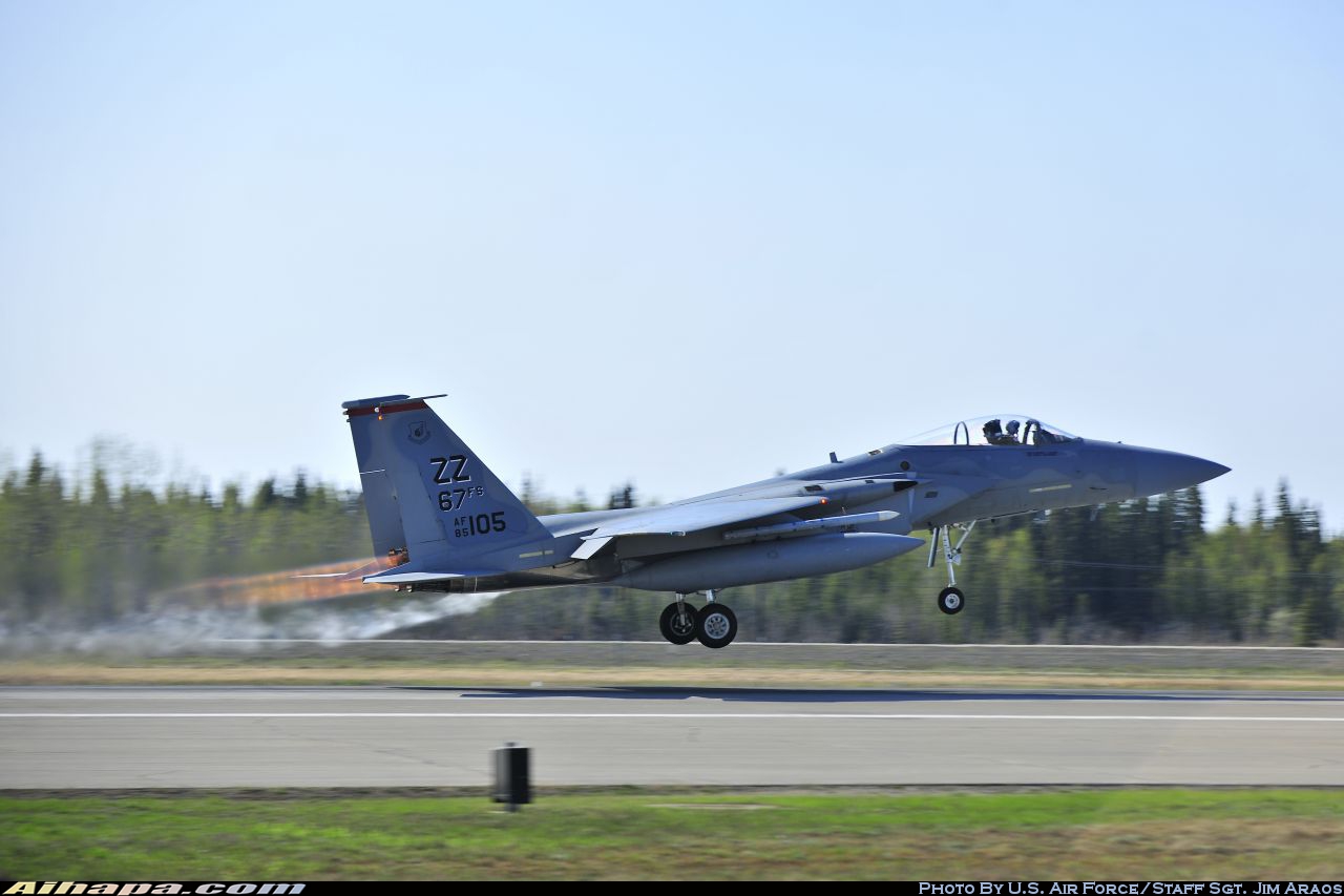 麦克唐纳-道格拉斯 F-15C&ldquo;鹰&rdquo; \vert{} ID:8190