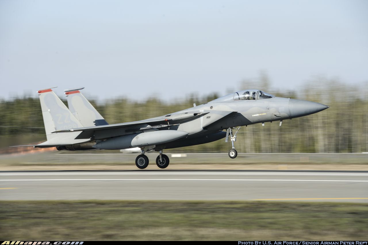 麦克唐纳-道格拉斯 F-15C&ldquo;鹰&rdquo; \vert{} ID:8172