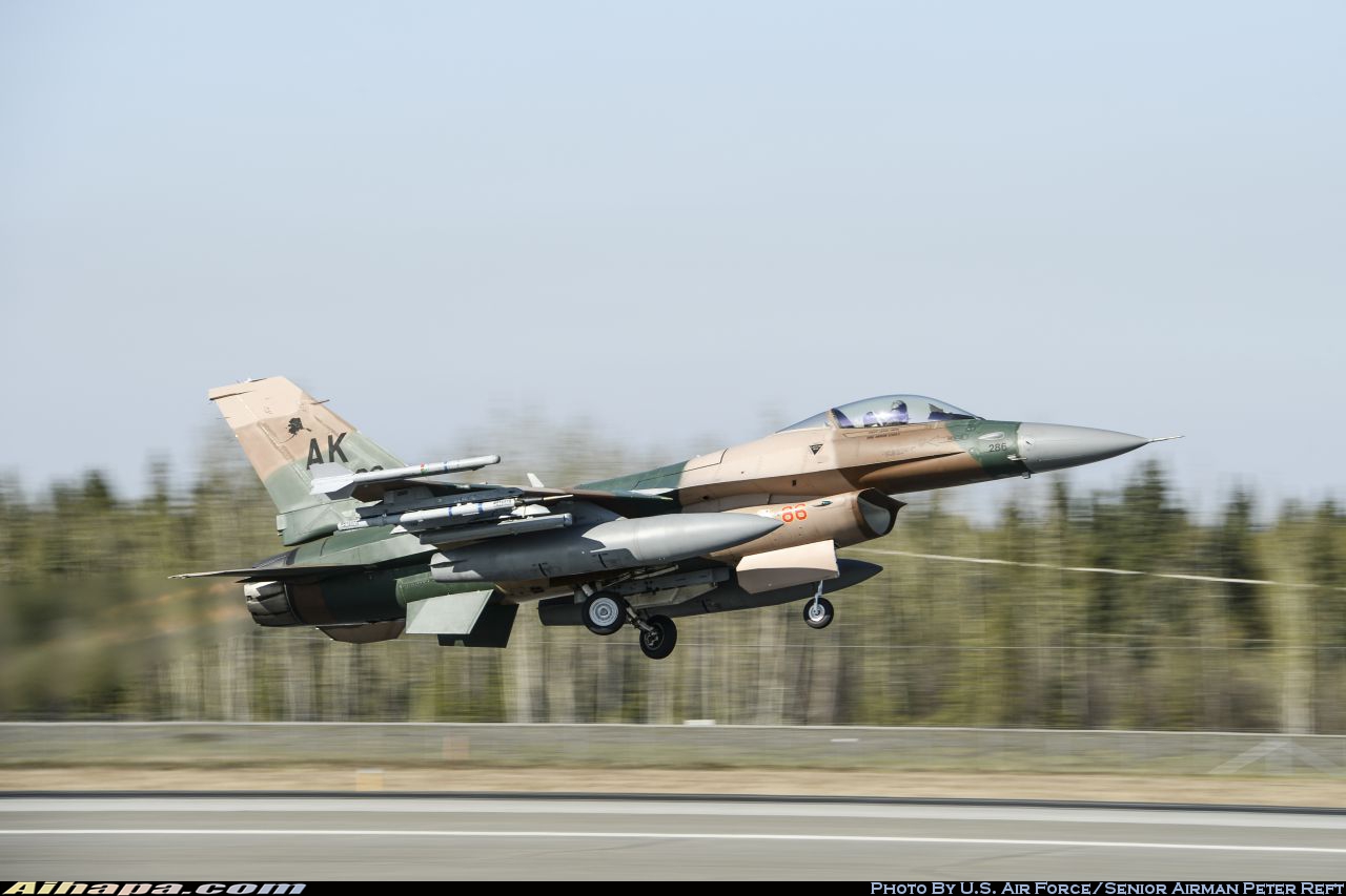 通用动力 F-16C&ldquo;战隼&rdquo; \vert{} ID:8178