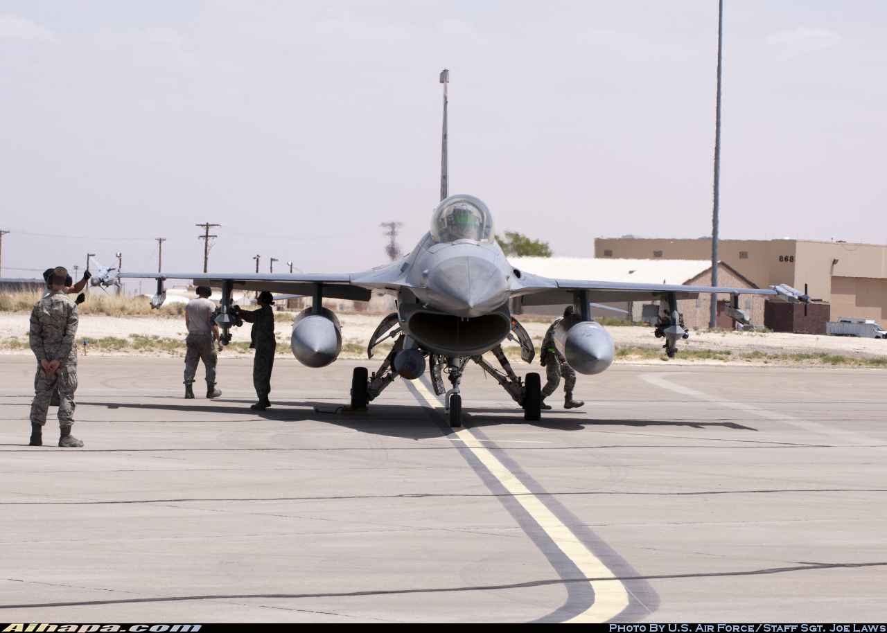 通用动力 F-16C&ldquo;战隼&rdquo; \vert{} ID:7216
