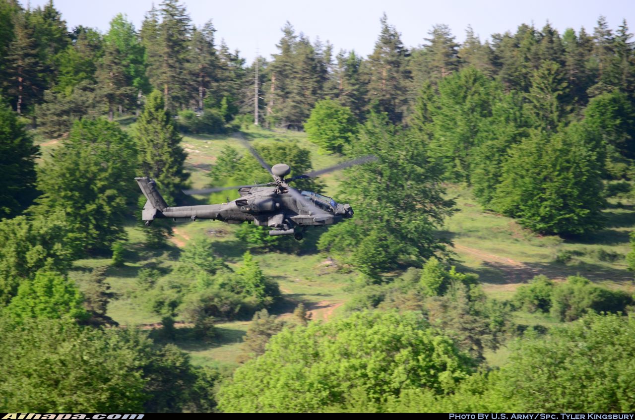 波音 AH-64D&ldquo;长弓阿帕奇&rdquo; \vert{} ID:8963
