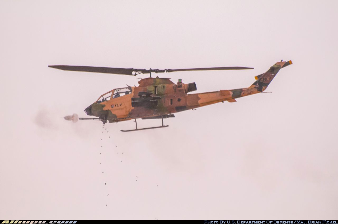 贝尔 AH-1F&ldquo;眼镜蛇&rdquo; \vert{} ID:8216