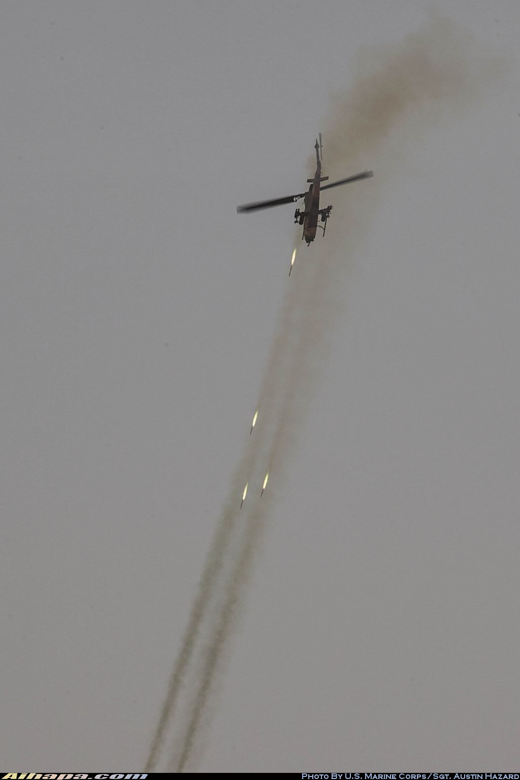 贝尔 AH-1F&ldquo;眼镜蛇&rdquo; \vert{} ID:8130