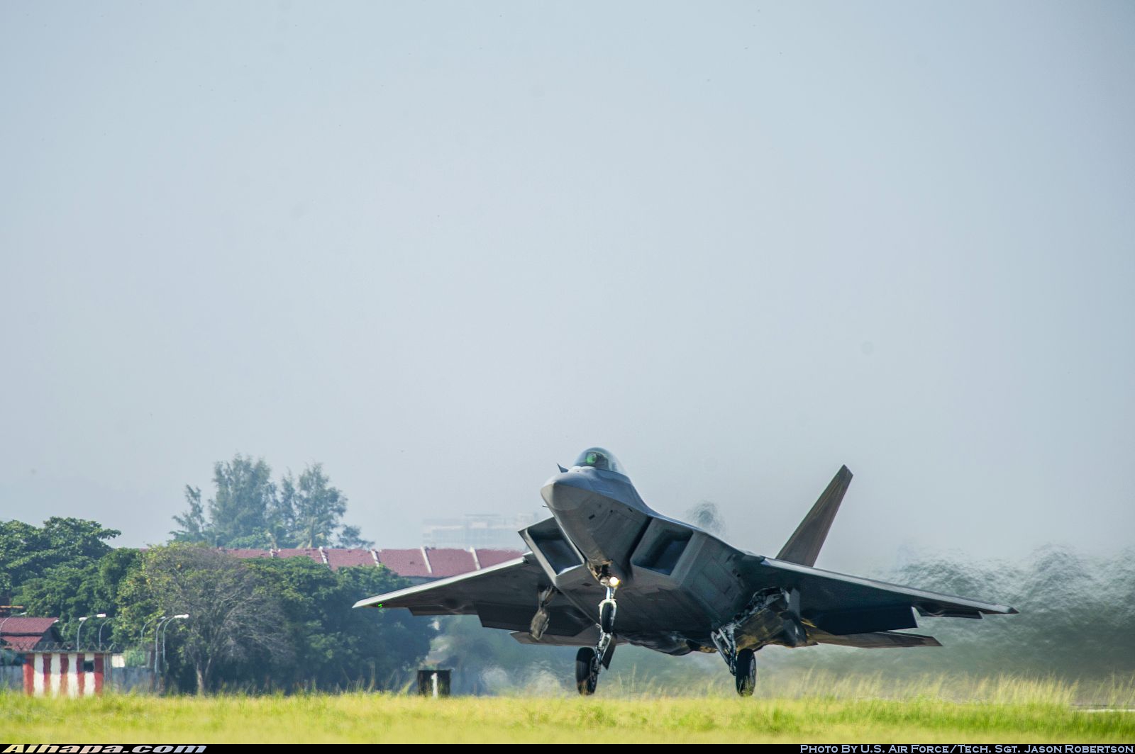 洛克希德-马丁 F-22A&ldquo;猛禽&rdquo; \vert{} ID:7404