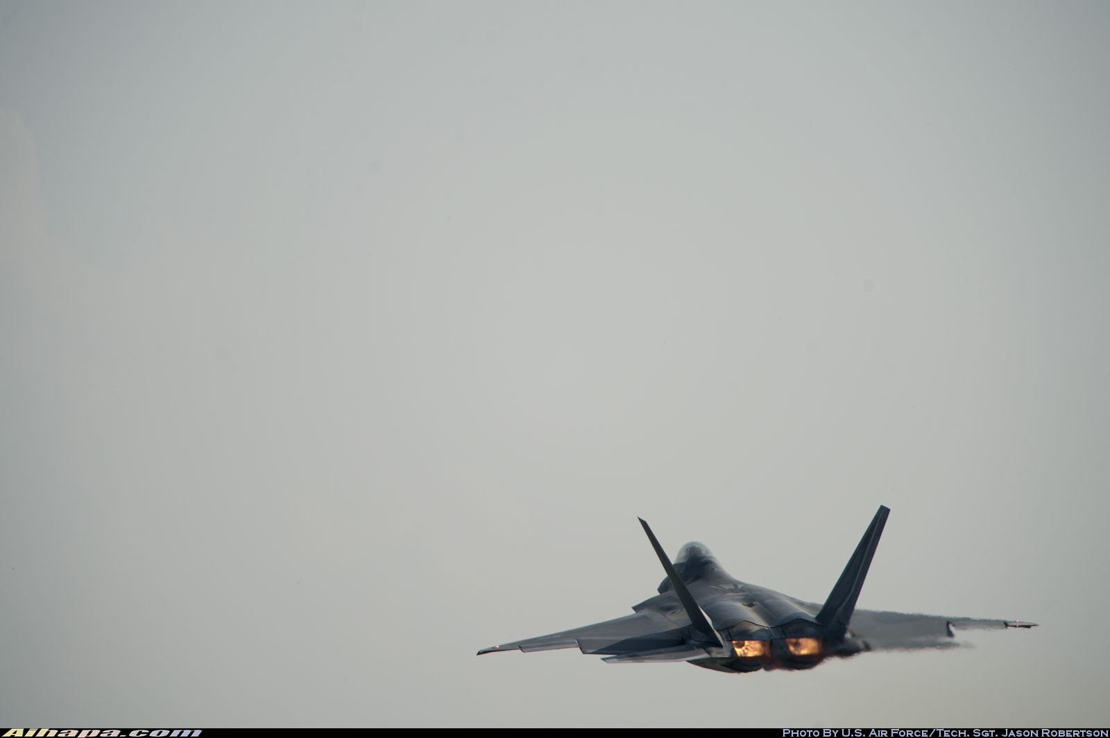 洛克希德-马丁 F-22A&ldquo;猛禽&rdquo; \vert{} ID:7416